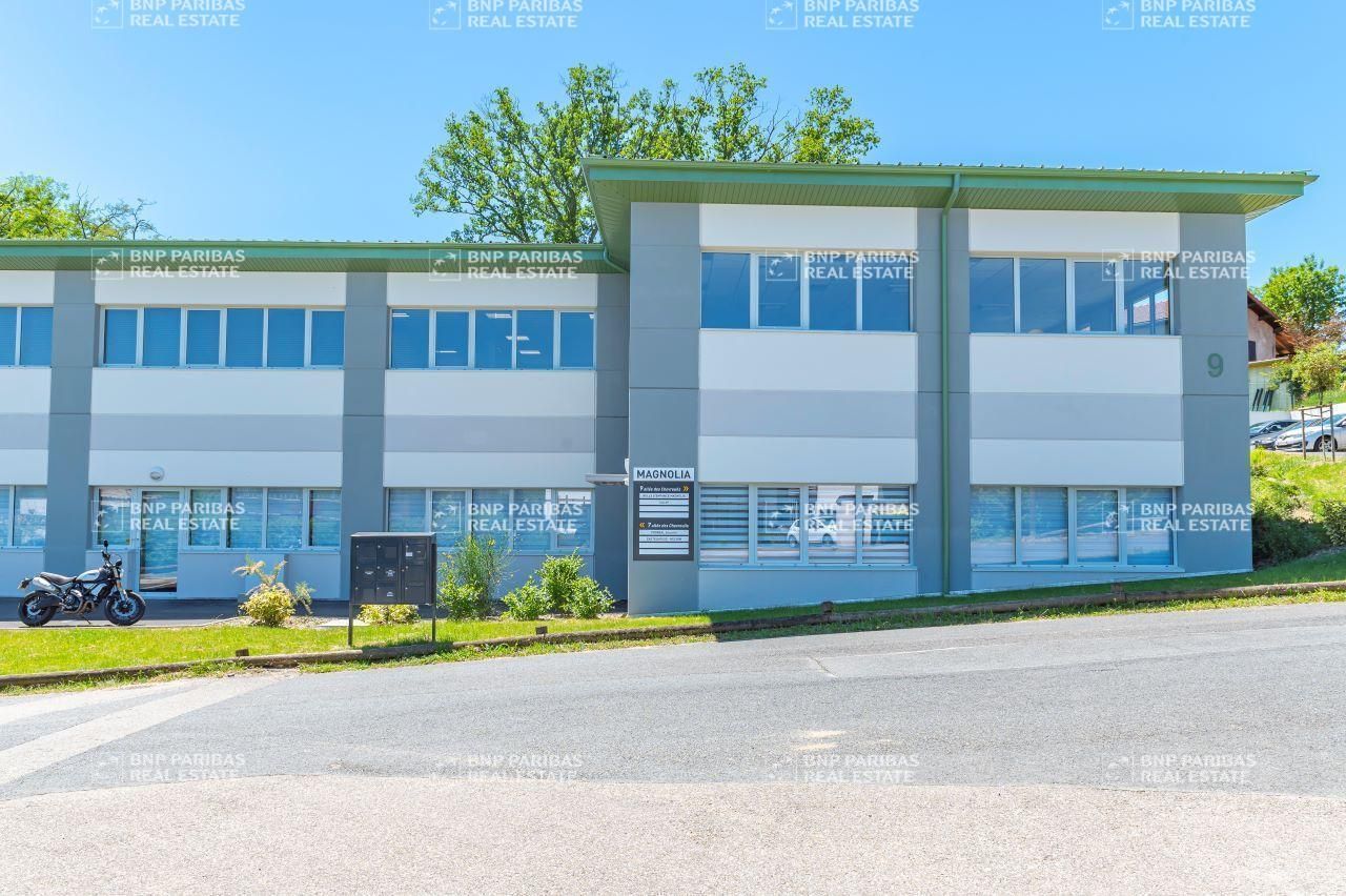 Vente Bureaux 246 m² divisibles 69380 Lissieu