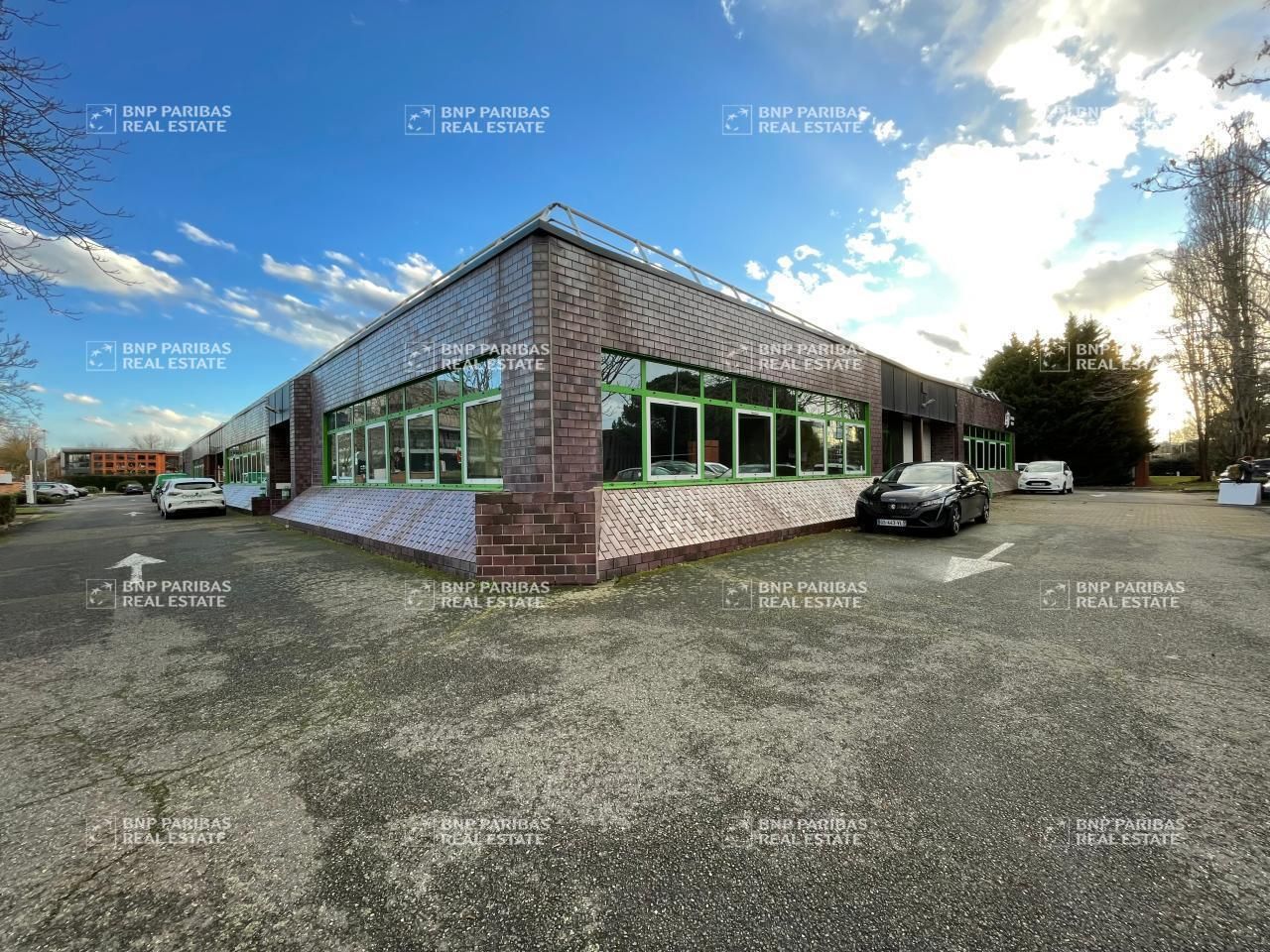 Location Activité 296 m² non divisibles 31670 Labège