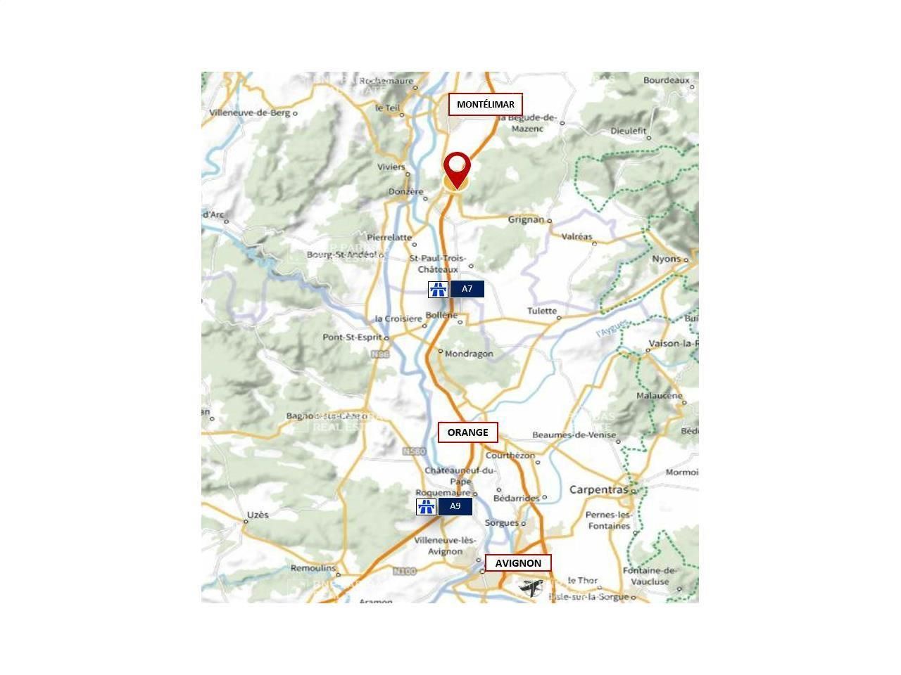 33000 m² pour ce terrains en location à Malataverne