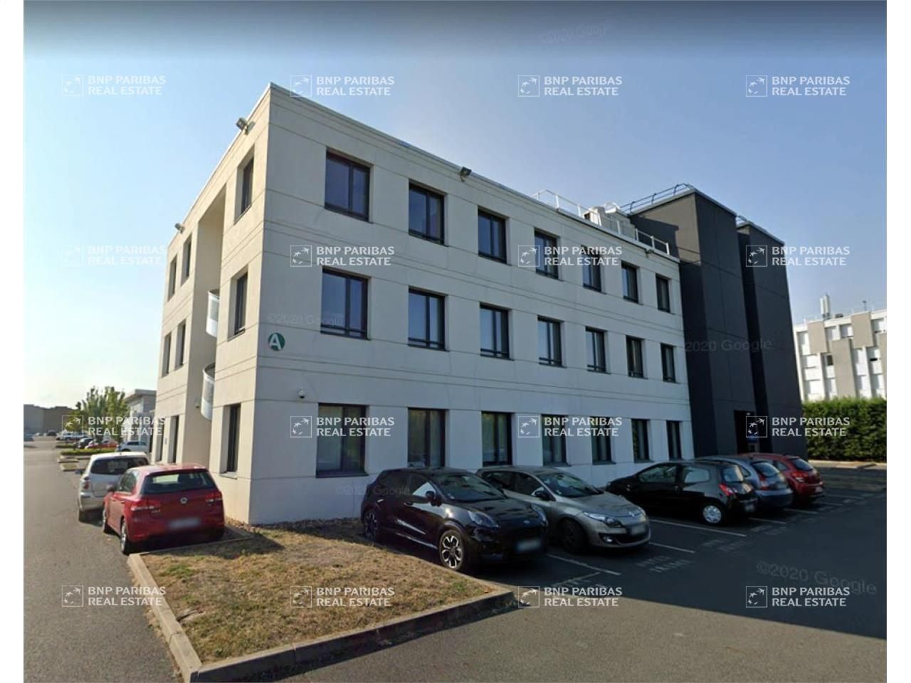 632 m² pour ce bureaux en location à Villefranche-sur-saône