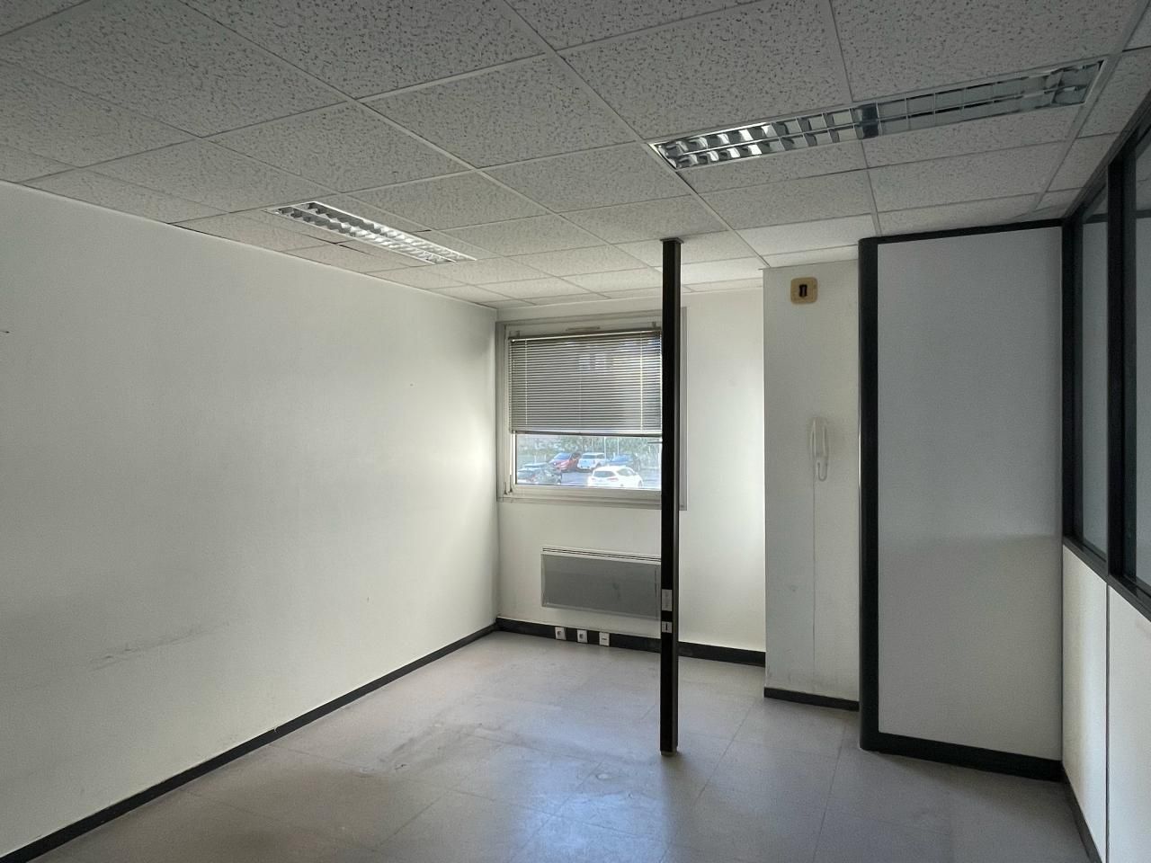 301.12 m² pour ce bureaux en vente à Rouen