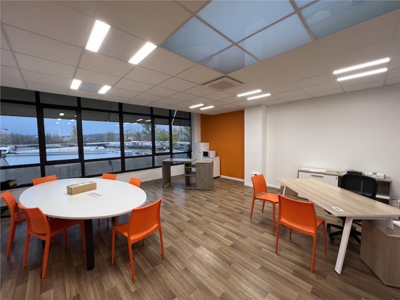 Bureaux à louer au sein de l'immeuble "Le Diamant