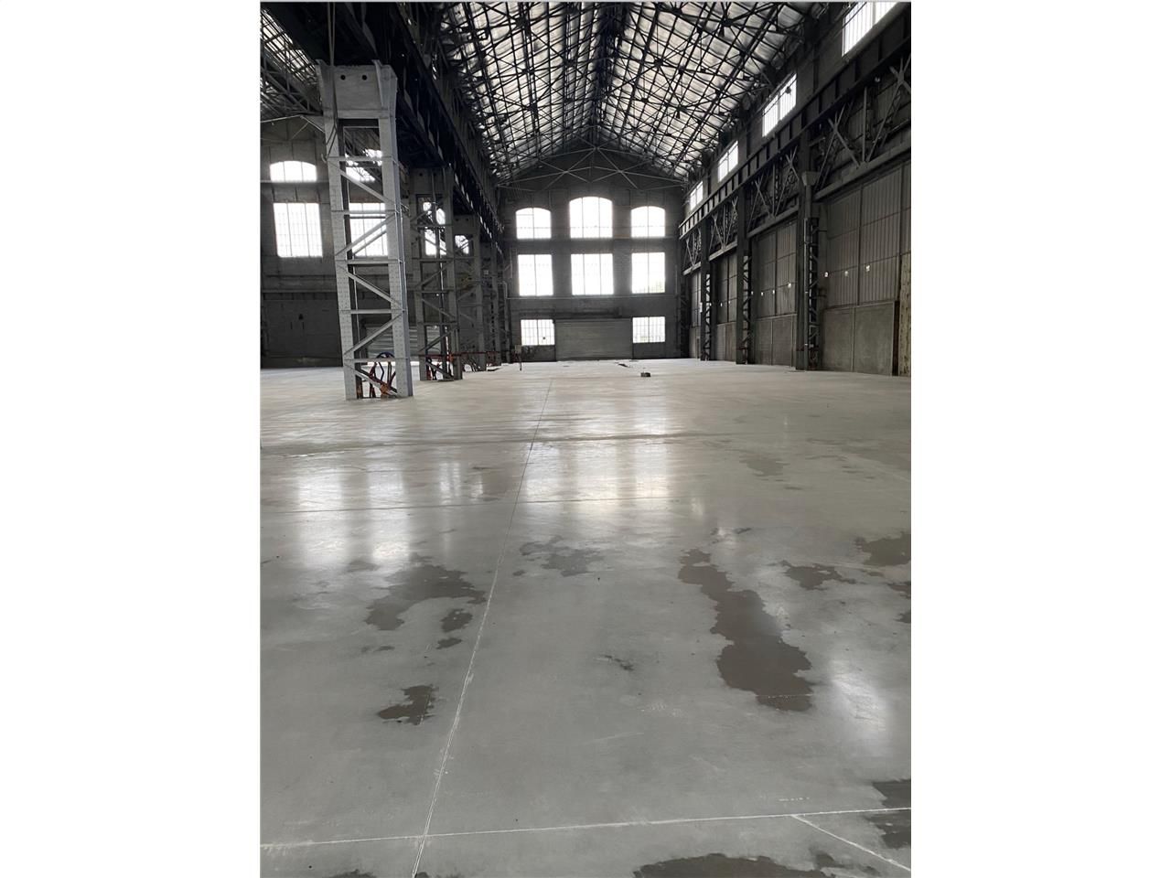 À LOUER dans un site collectif aménagé en pôle sp