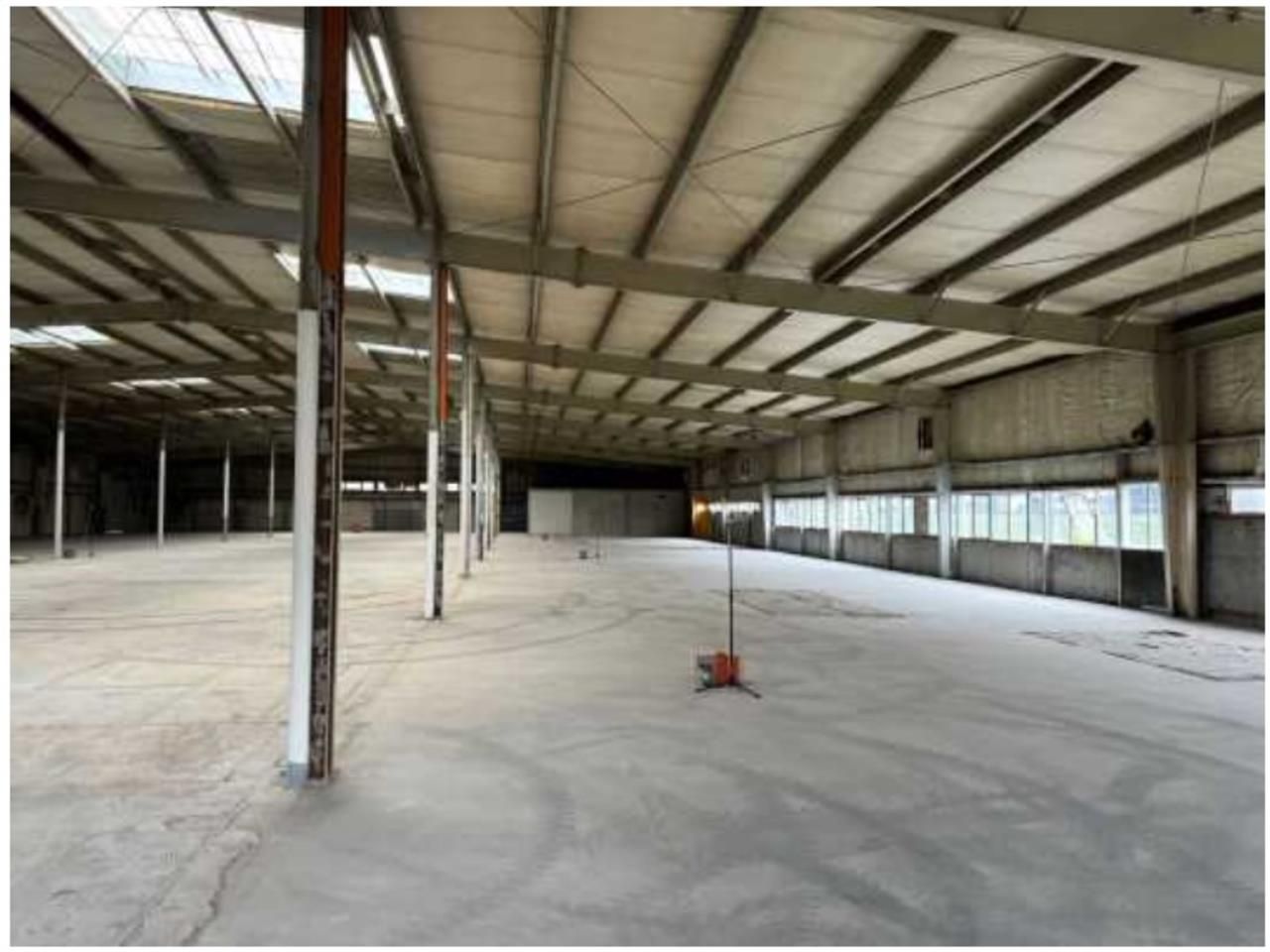 A louer - Local d'activité indépendant sur terrai