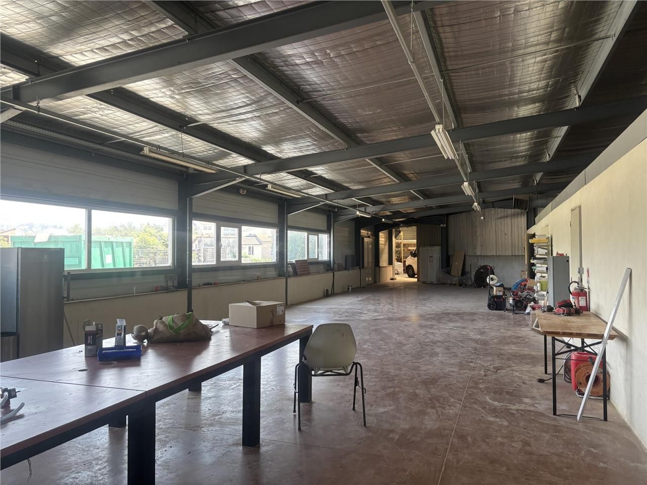 À LOUER : Local d'activité indépendant de 670 m² 