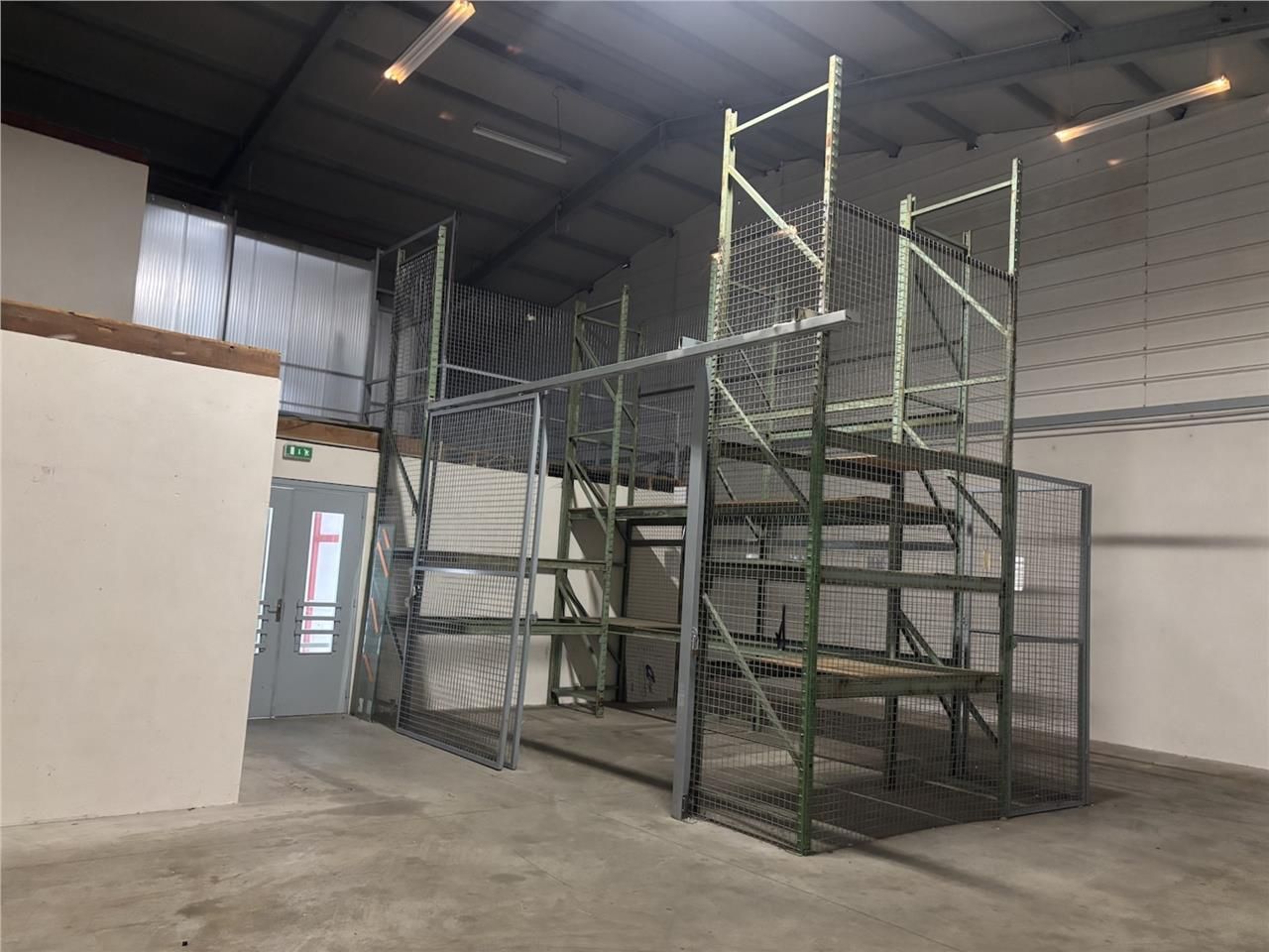 À LOUER : Local d'activités mixte de 300 m² au co