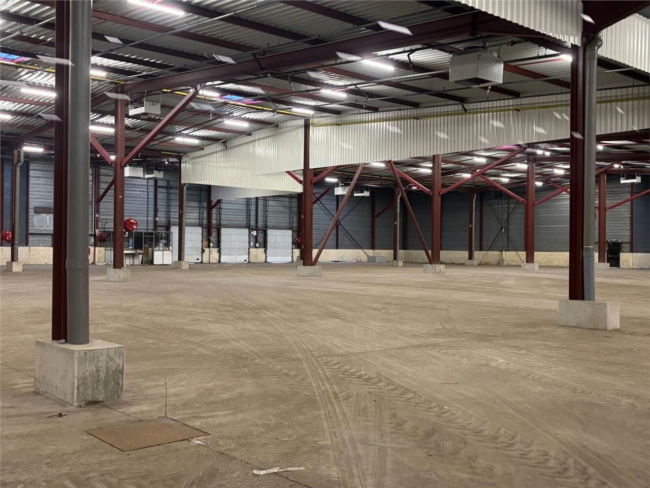 À LOUER : Local d'activité ZI de Stélytec à Saint