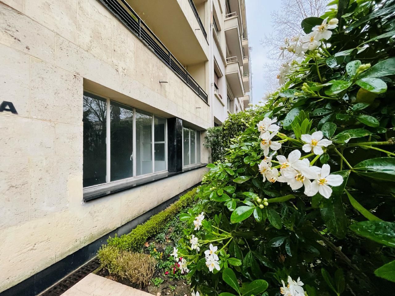 Vente Bureaux 56 m² non divisibles 75016 Paris