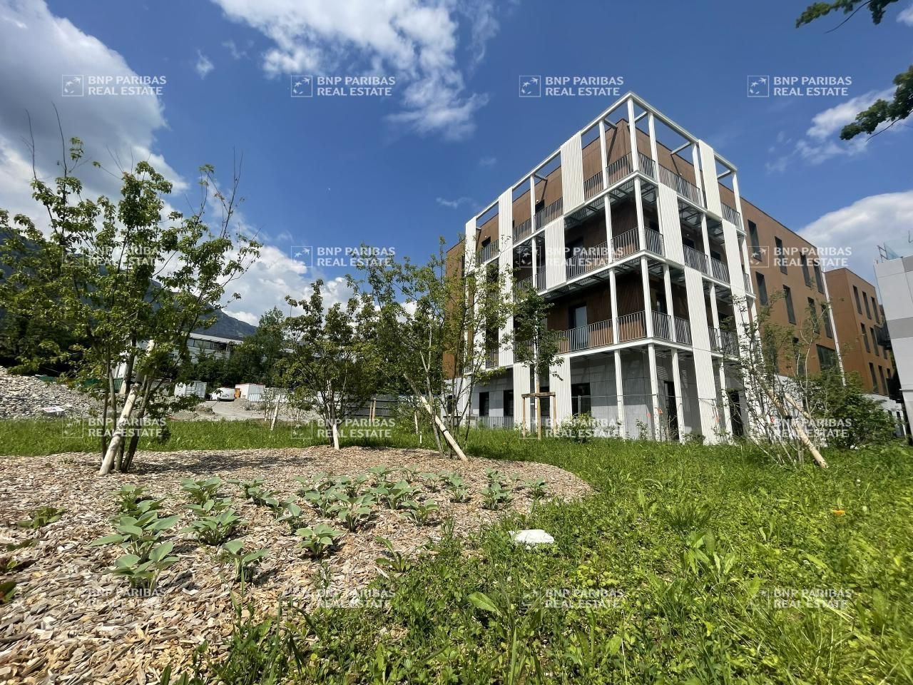 Location Bureaux 1168.62 m² divisibles 38240 Meylan