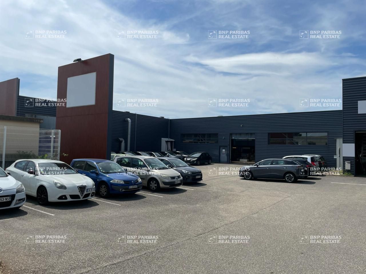 2866 m² pour ce autres en vente à Chassieu