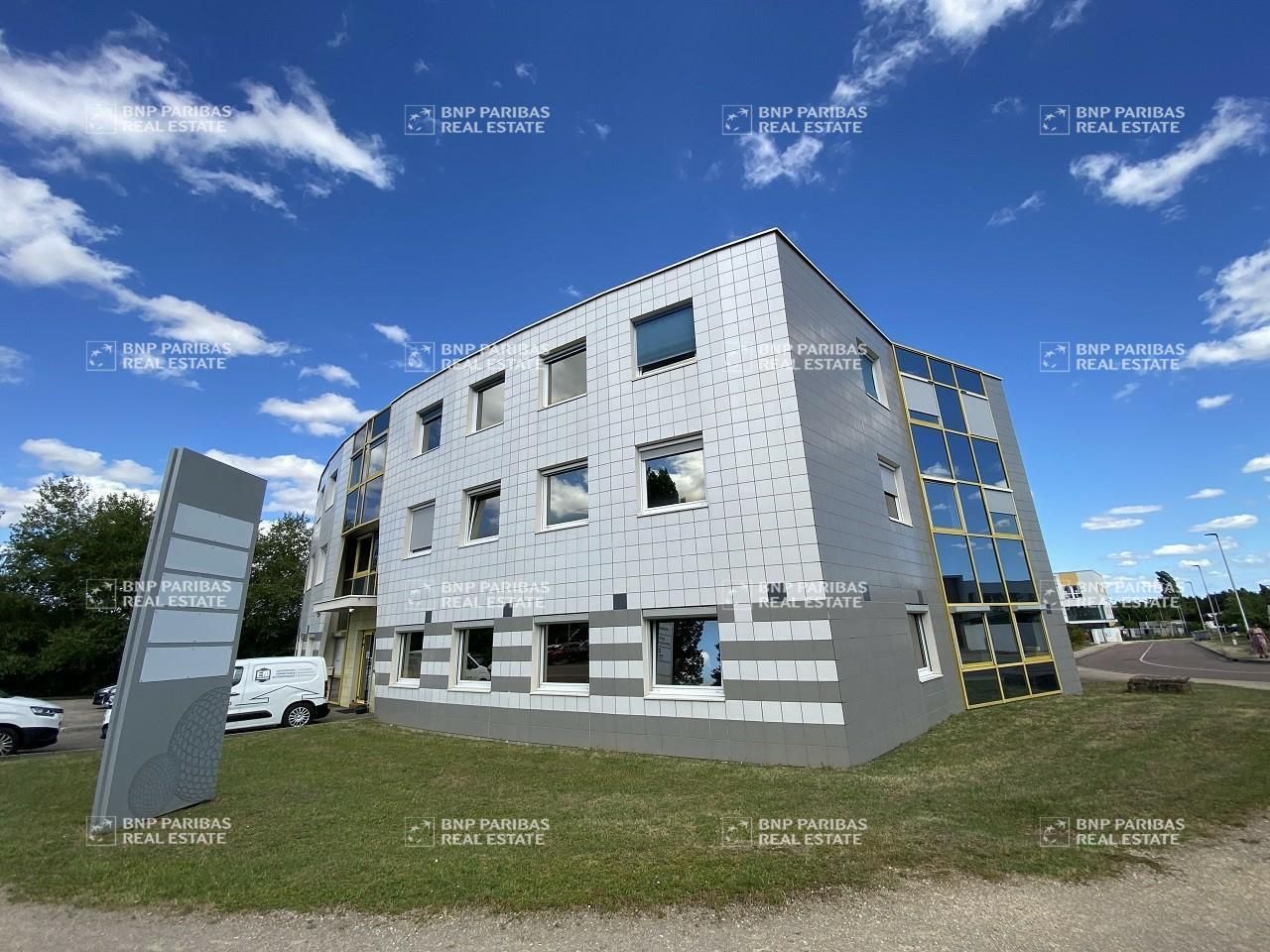 Location Bureaux 198 m² non divisibles 21800 Quetigny