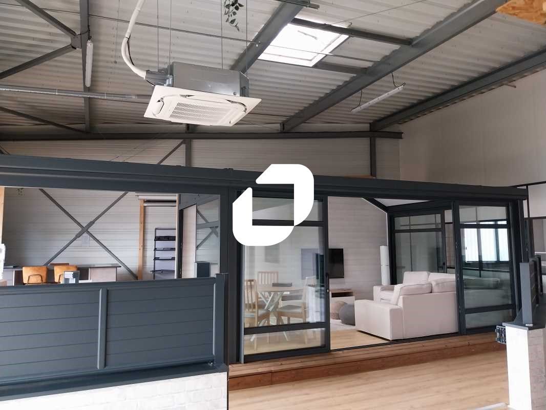 IMMPROVE vous propose un local commercial avec un