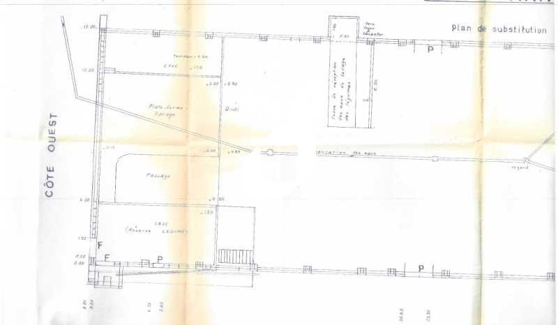 Location entrepots 700 m² non divisibles