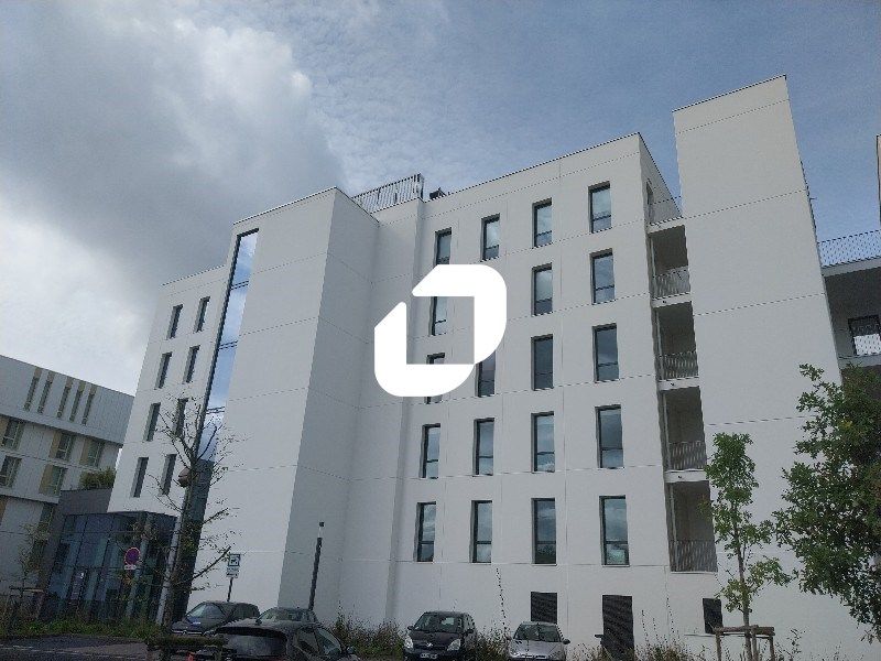 REZE - Immprove vous propose à la location un pla