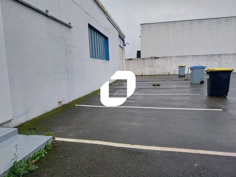 Immprove vous propose un local d'activité d'envir