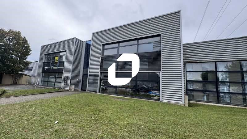 IMMPROVE vous propose à la location deux plateaux