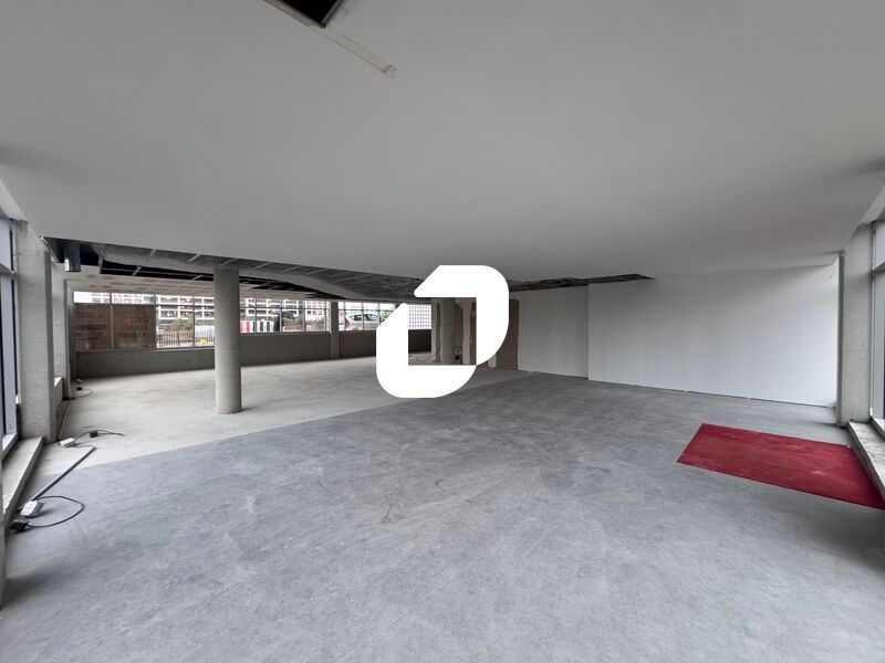 IMMPROVE vous propose des bureaux, locaux commerc