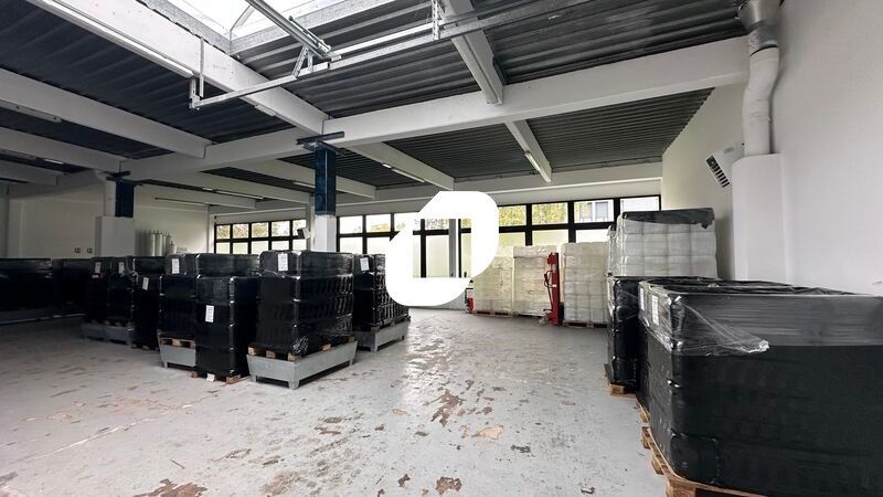 IMMPROVE vous propose à la location, un local d'a