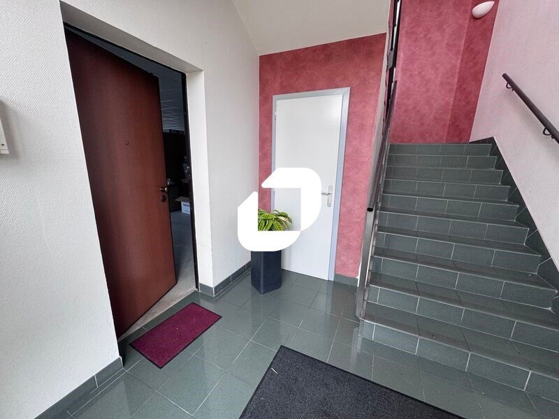 IMMPROVE vous propose à la location, 2 lots, un d