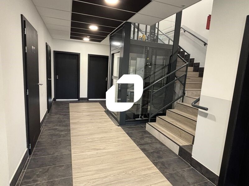 IMMPROVE vous propose à la vente des bureaux enti