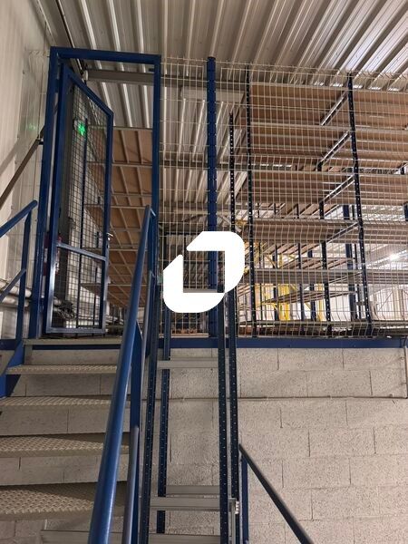 IMMPROVE propose à la location un bâtiment indépe