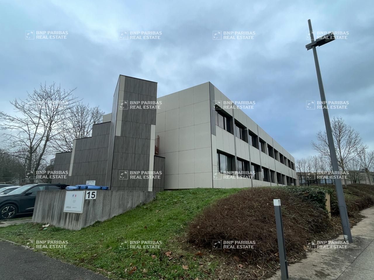 1800 m² pour ce bureaux en vente à Metz