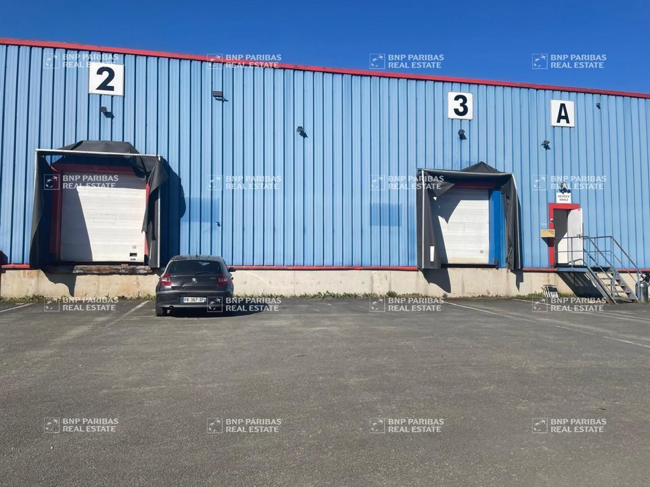 6282 m² pour ce activité en location à Douvrin