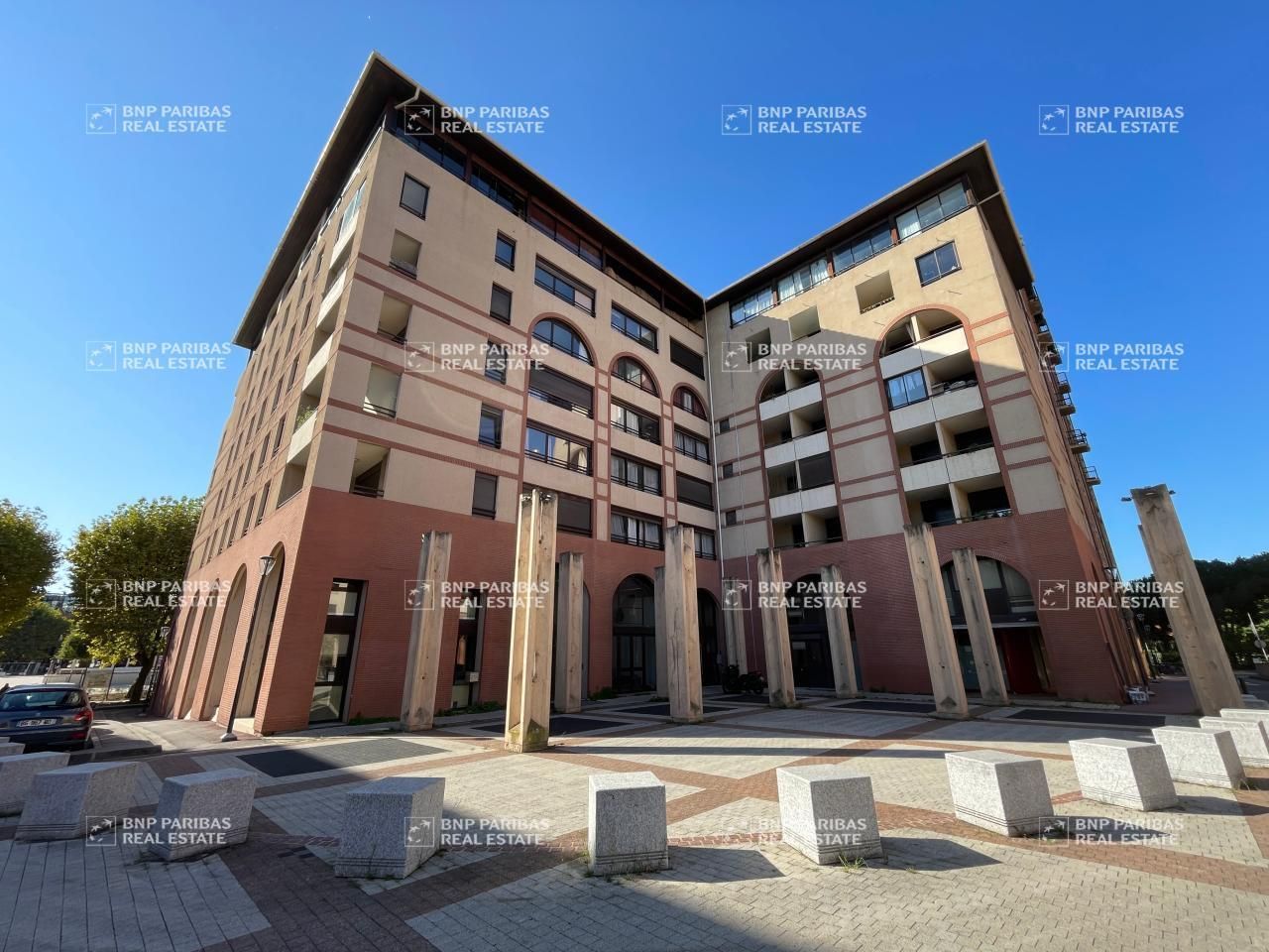Vente Bureaux 1376 m² non divisibles 31000 Toulouse