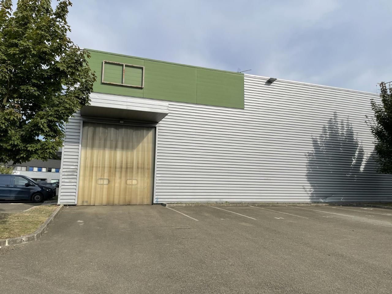 Location PME-PMI 975 m² divisibles 95350 Saint-brice-sous-forêt