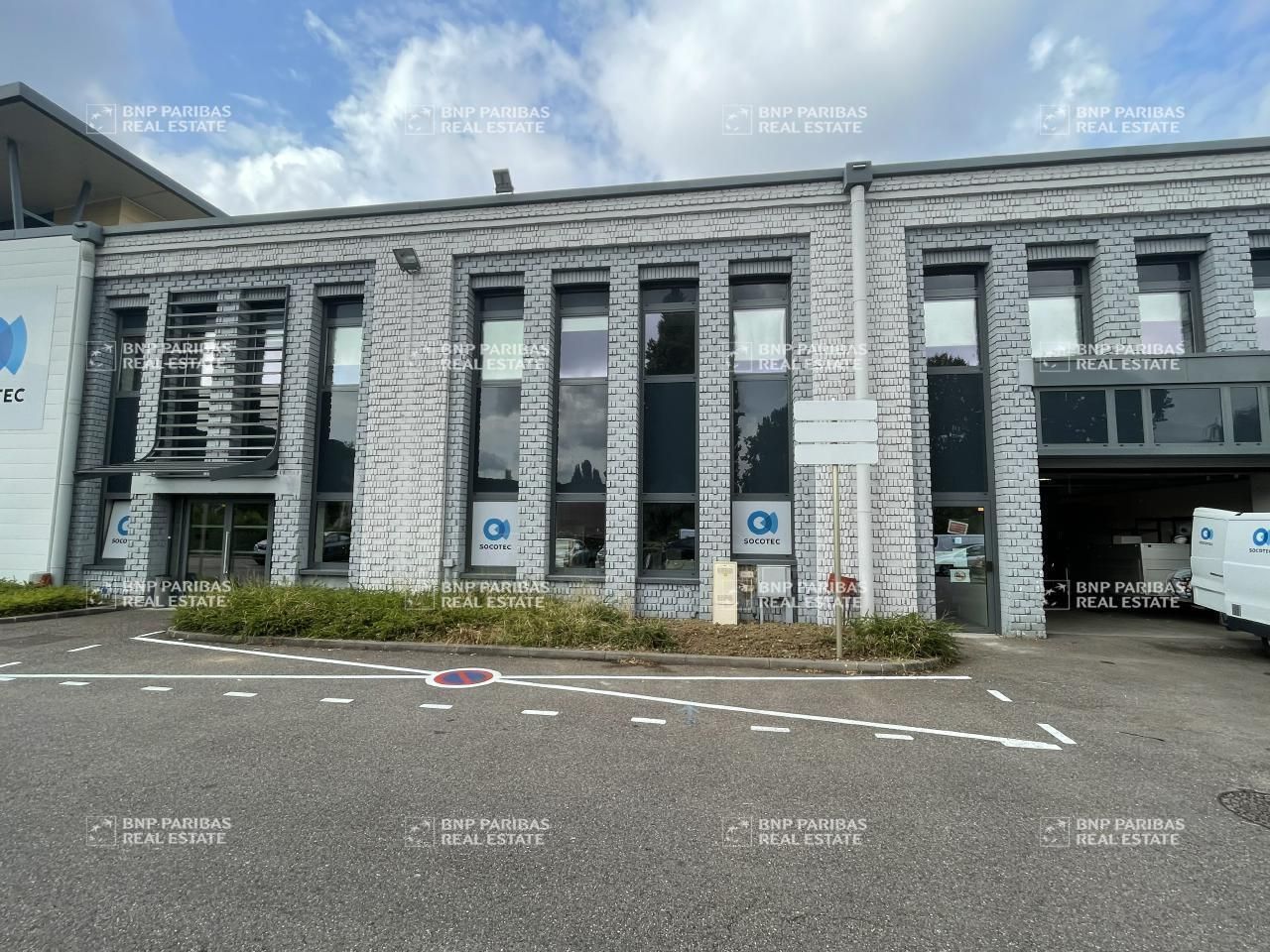 Location Activité 398 m² non divisibles 57140 Woippy