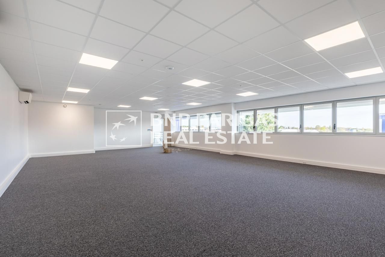 424.2 m² pour ce pme-pmi en location à Brétigny-sur-orge