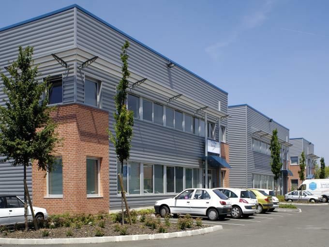 Location PME-PMI 5452 m² non divisibles 93150 Le blanc-mesnil