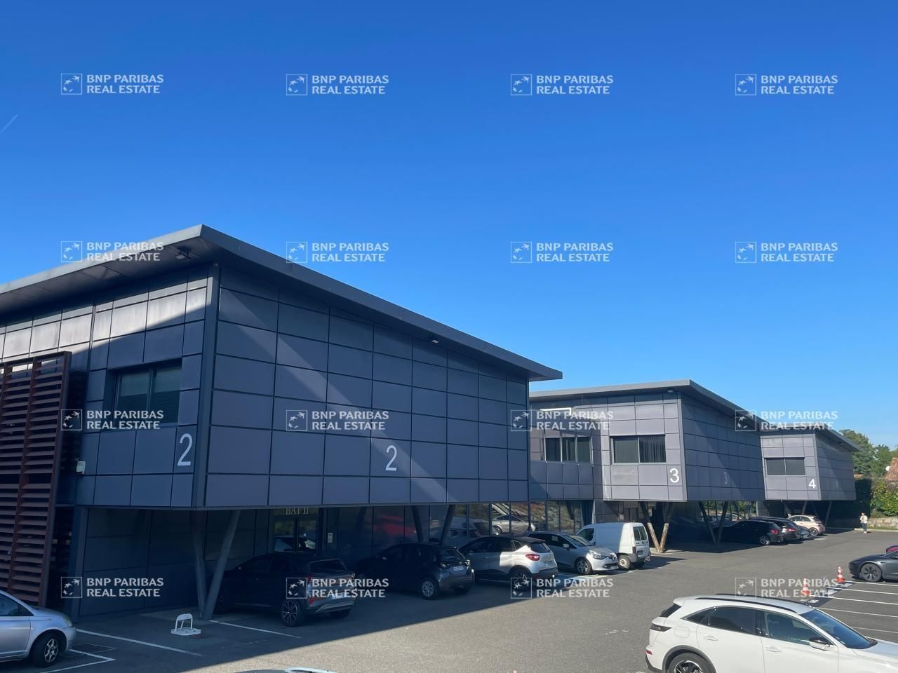 Location Bureaux 624 m² divisibles 31240 Saint-jean