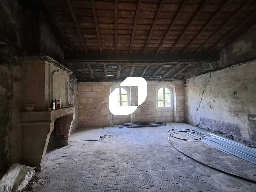 A proximité de la gare de Bordeaux Saint-Jean, IM