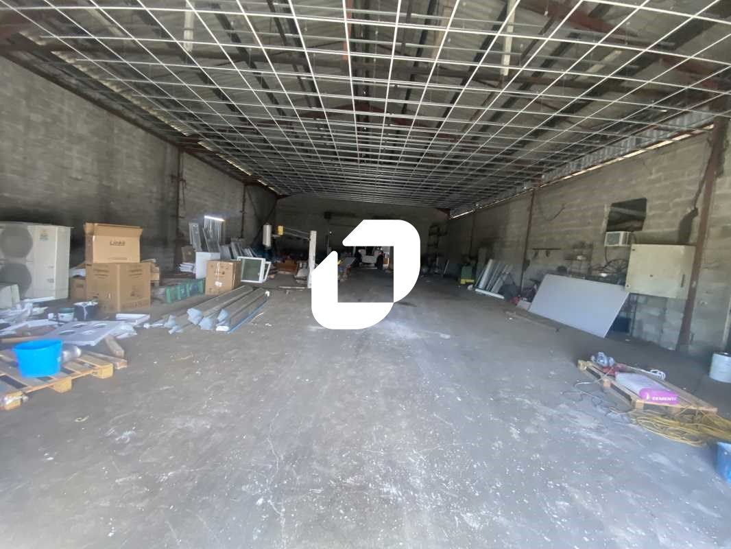 Dans une zone commerciale dynamique, IMMPROVE vou