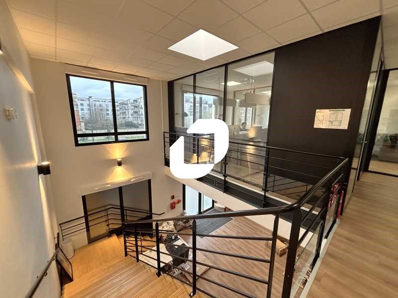 Proximité Chartrons, IMMPROVE vous propose dans u