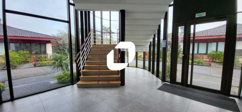 A proximité de la rocade et de la nouvelle ligne