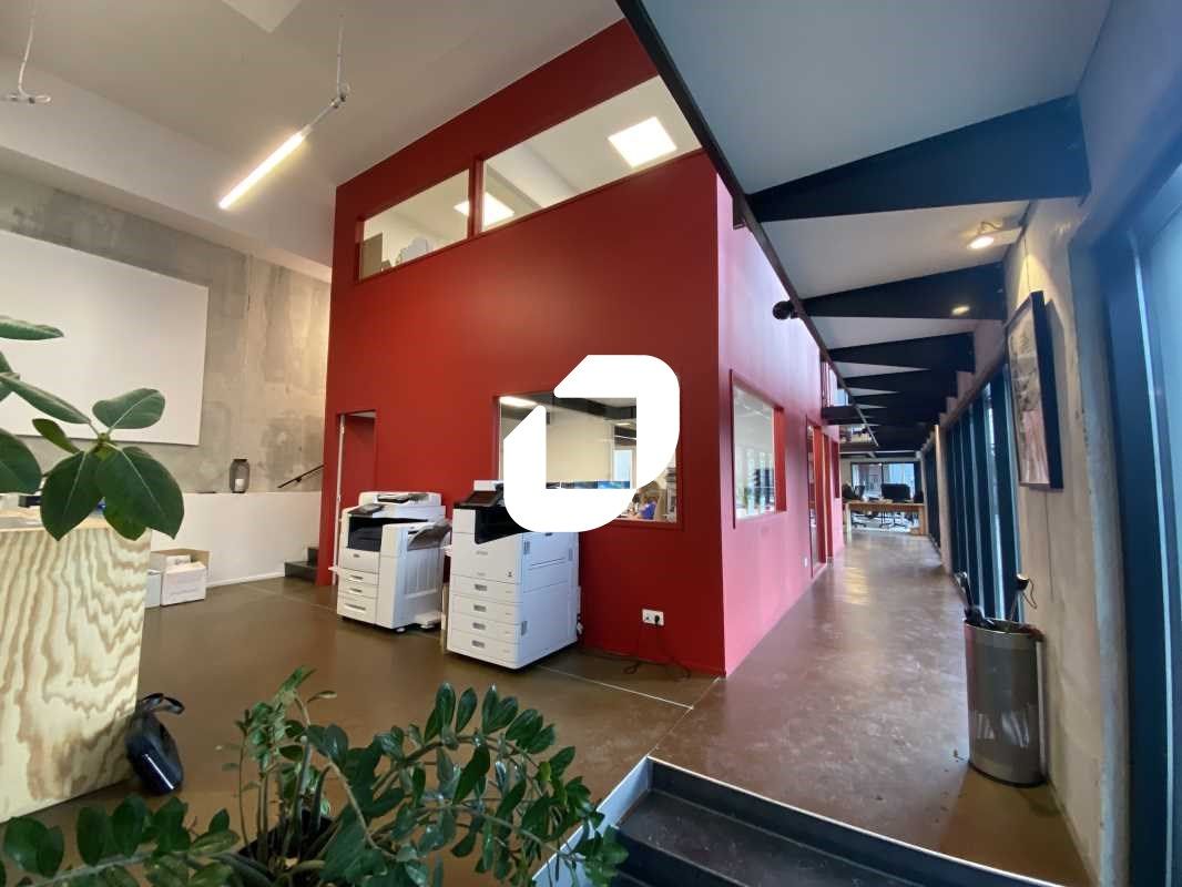 Opportunité à saisir ! Au coeur du quartier des B