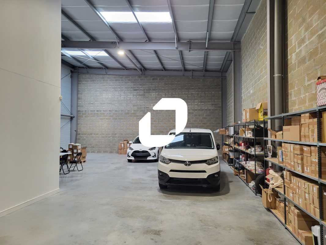 Au sein du parc ECOSPH'AIR et à proximité immédia