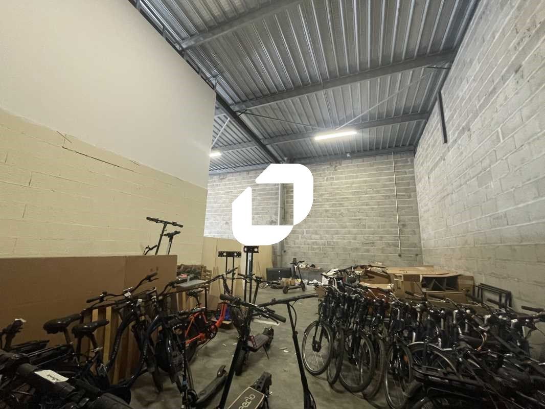 Sur la commune d'Eysines, au sein d'une zone d'ac