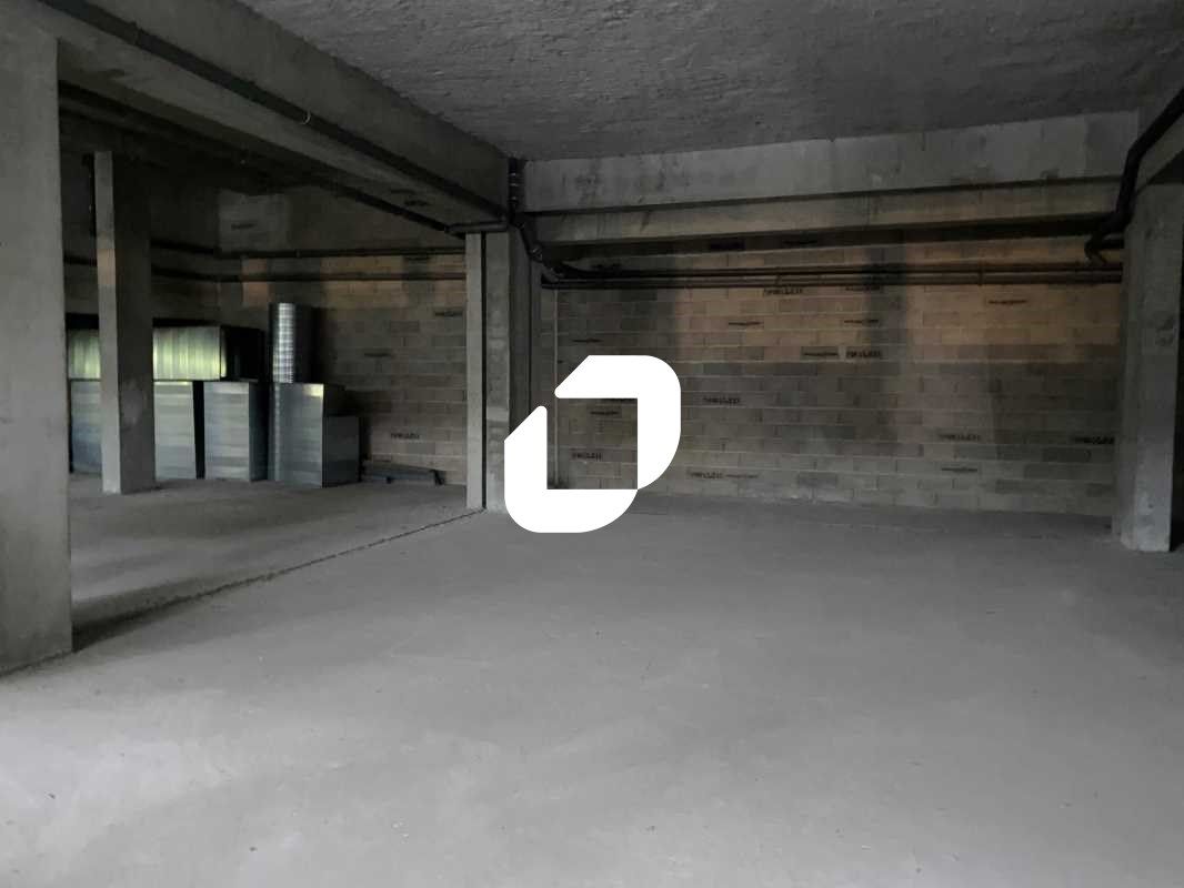 A proximité de la Cité du Vin, IMMPROVE vous prop