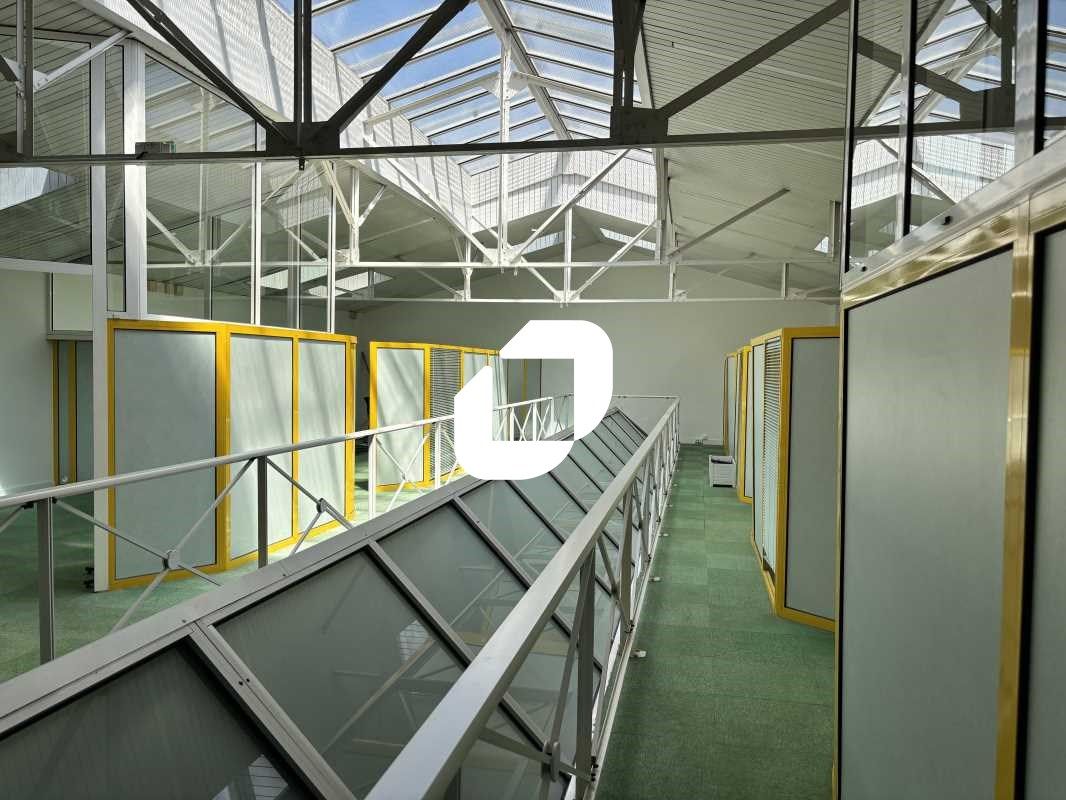 À proximité immédiate du Jardin Public, IMMPROVE 