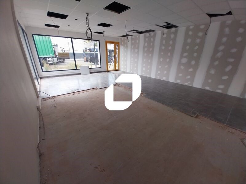 A proximité de la rocade, à Eysines, IMMPROVE, vo