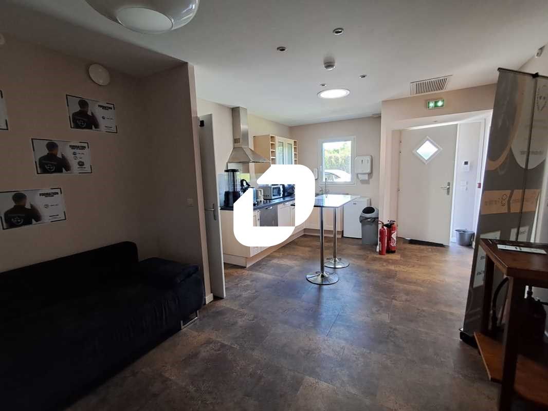 Au pied de la N89, IMMPROVE vous propose à la loc