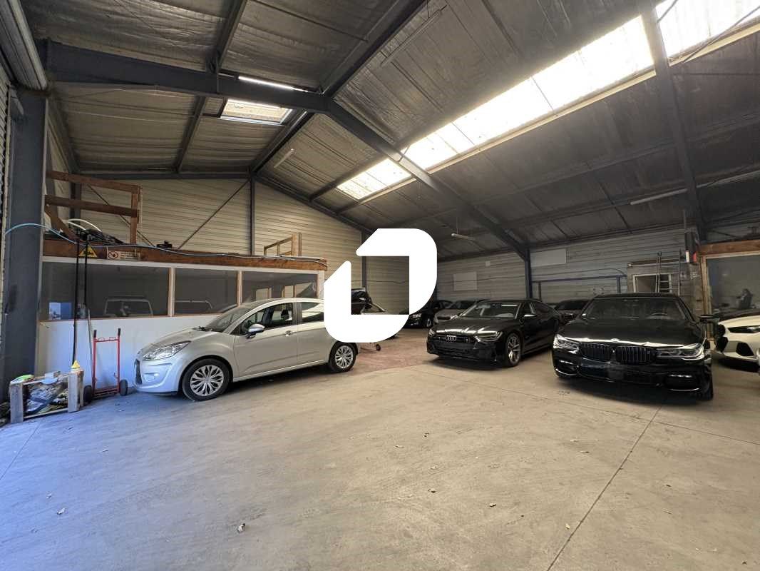 A proximité immédiate de la N89, IMMPROVE vous pr