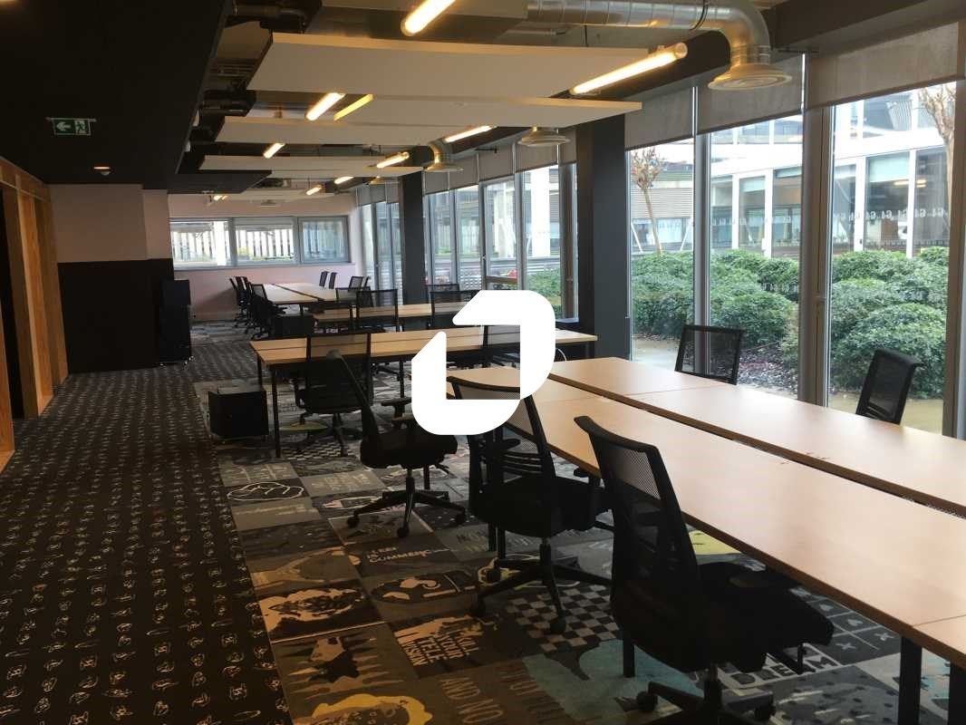 Au coeur des Bassins à flots, IMMPROVE vous propo