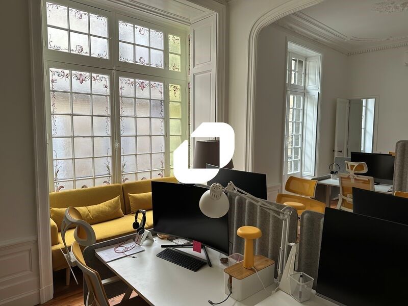 IMMPROVE vous propose à la location des bureaux c