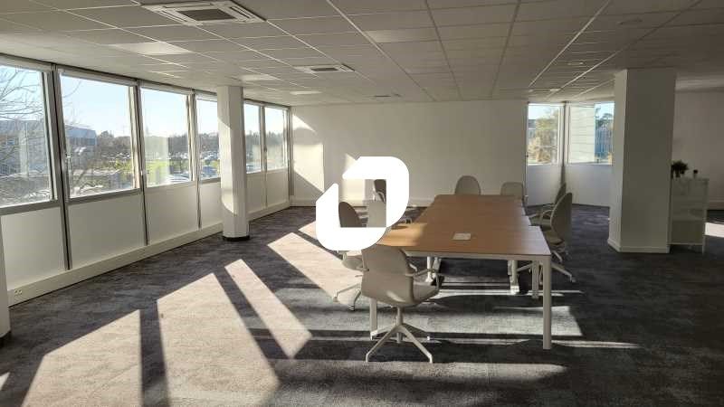 Au sein d'un parc tertiaire, IMMPROVE vous propos