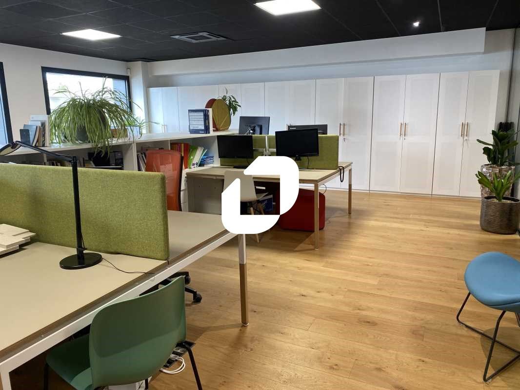 A proximité immédiate de la route de Toulouse, IM