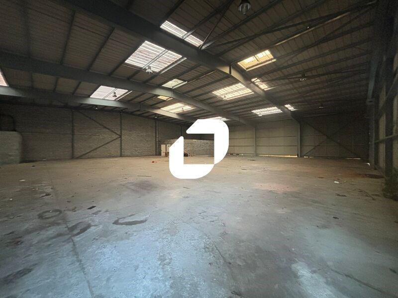 Sur la commune du Barp, au coeur de la ZAE Eyrial